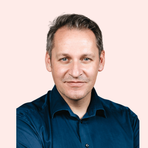 Oliver is a physician, entrepreneur, and global leader in digital health innovation.  He is Founder and CEO of Koa Health, a mental health technology company whose products are used by over five million people across the UK, US, and Asia–Pacific.  With more than two decades of experience spanning the NHS, government, industry, and international organisations, Oliver has built and led high-performing teams delivering evidence-based healthcare solutions from early concept to multinational scale.  A graduate of Cambridge and UCL, he trained as a psychiatrist before moving into public health, where he led transformative programmes for the Abu Dhabi government and advised the World Health Organisation on digital health strategy.  He is currently Entrepreneur-in-Residence for Healthcare AI at Oxford University and serves on expert panels for Welcome and the WHO.  Oliver is a Trustee of the Honeypot Children’s Charity and a member of the Worshipful Company of Haberdashers, where he sits on the Court of Assistants, and chairs the Standards and Growth Committees for a multi-academy trust in South London.